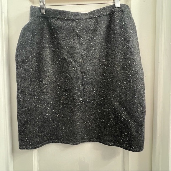 J. Jill dark charcoal speckled mini sweater skirt, elastic waist, M NWT - Picture 1 of 4